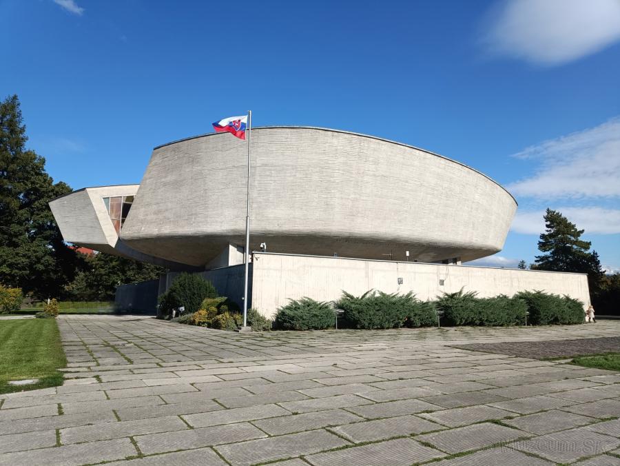 Múzeum SNP Banská Bystrica - Pamätník SNP