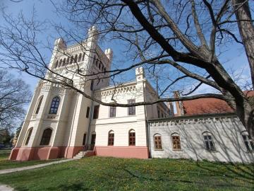 Neogotický kaštieľ v Galante (©Muzeum.SK, 2026)